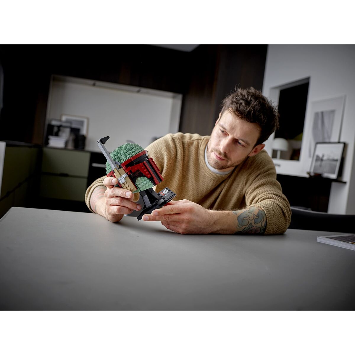 V2H68E30EF80A077747323E0E0AD47C8FAER7813564P10