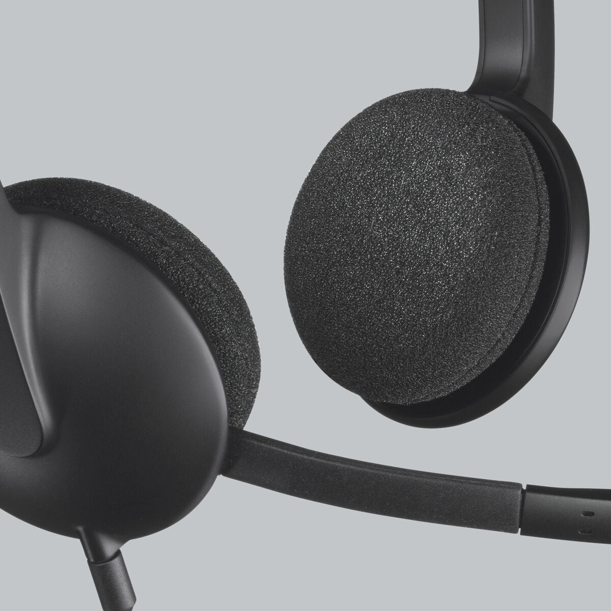 Logitech Headphones With Microphone Logitech 981-000475 Black
