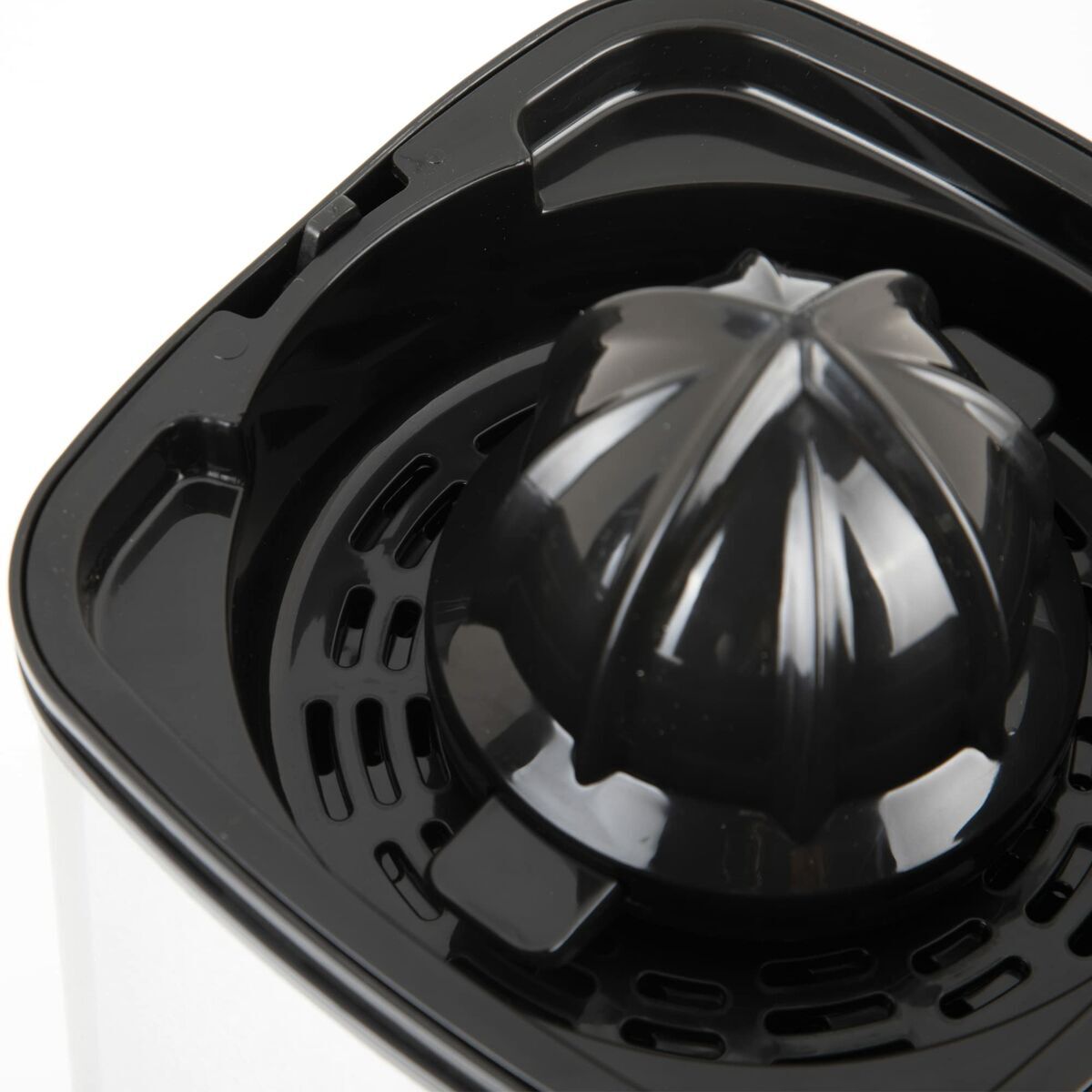 V2H86A1BE559D0708BCF8336903C160CD98R7587009P9